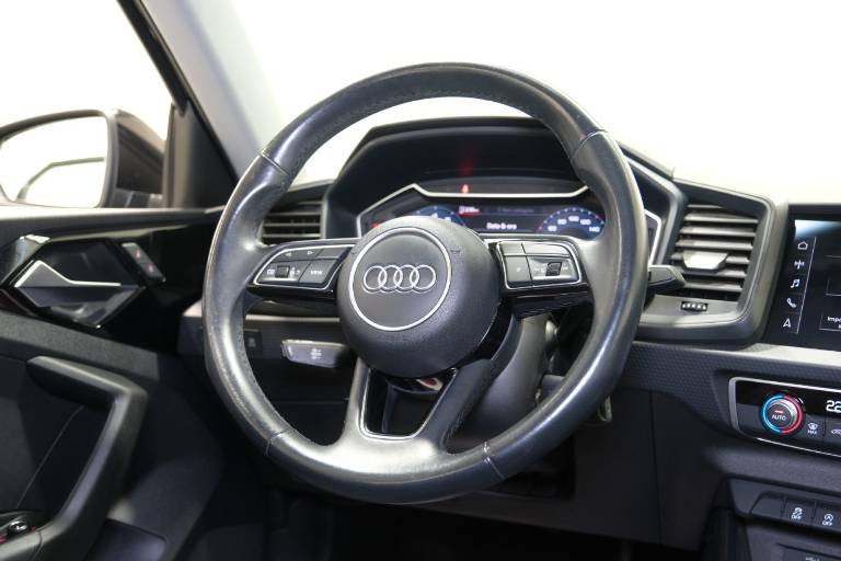 AUDI A1 43