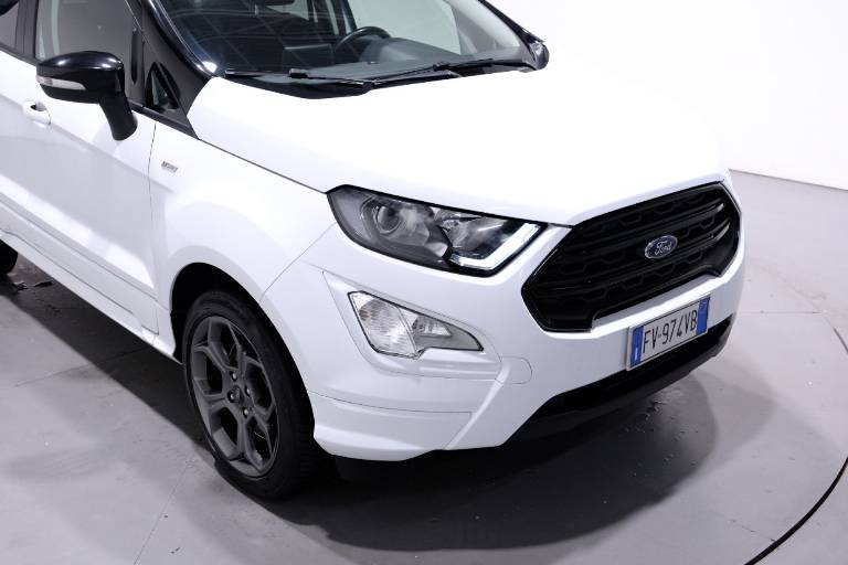 FORD EcoSport 51