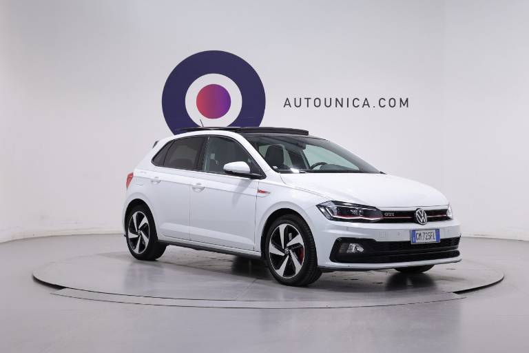 VOLKSWAGEN Polo GTI 3