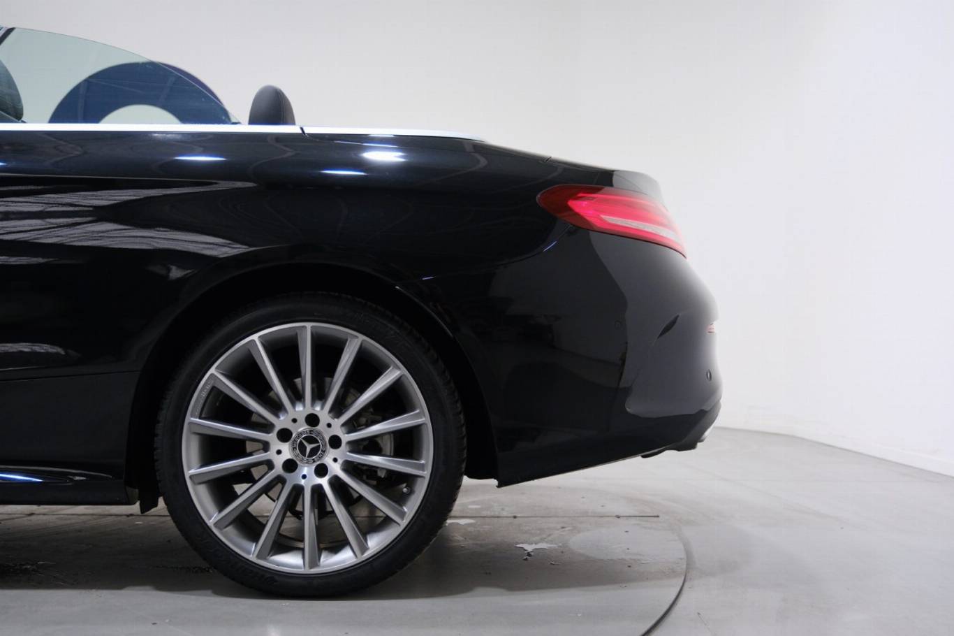 MERCEDES-BENZ C 220 47