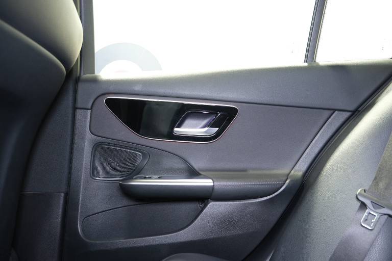 MERCEDES-BENZ C 200 43