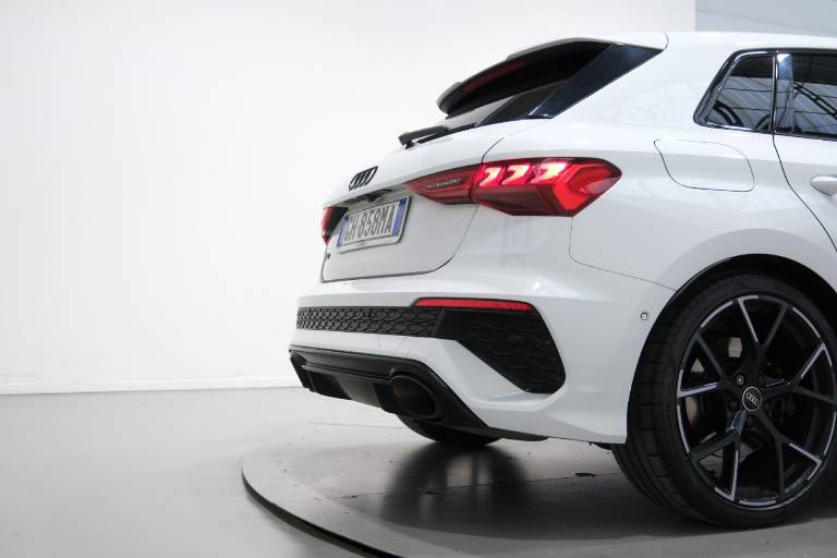 AUDI RS3 65