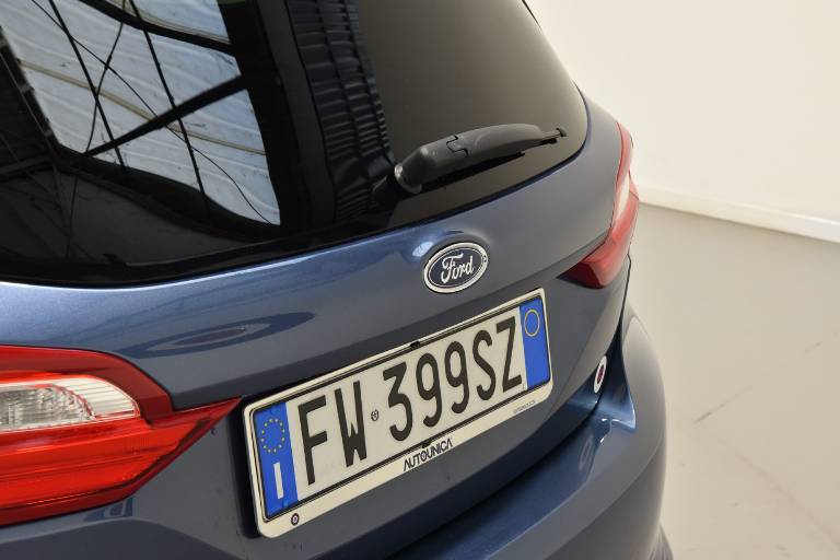 FORD Fiesta 47