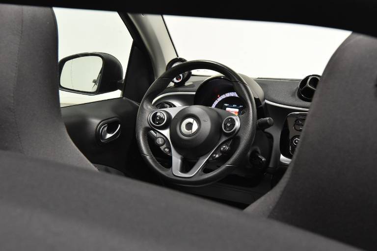 SMART ForTwo 27