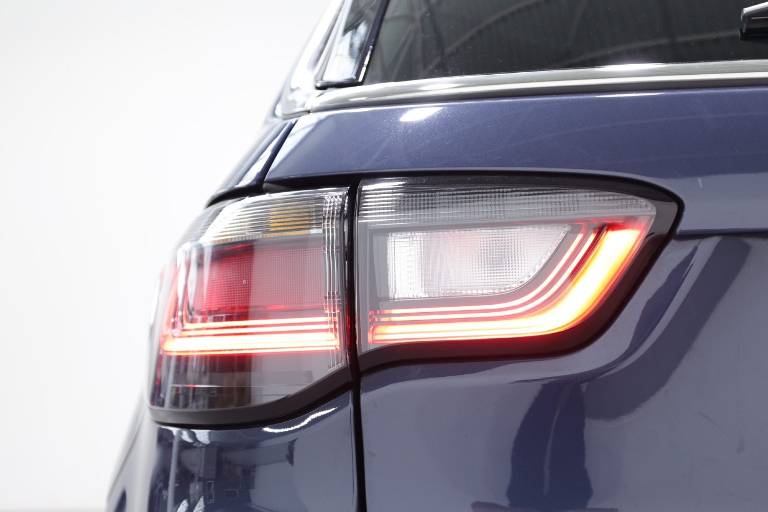 JEEP Compass 40