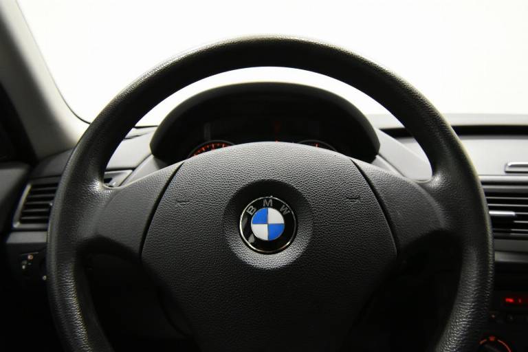 BMW X1 42