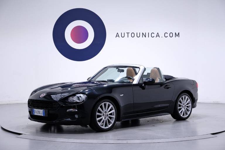 FIAT 124 Spider 1