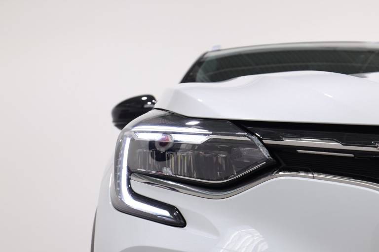 RENAULT Captur 13