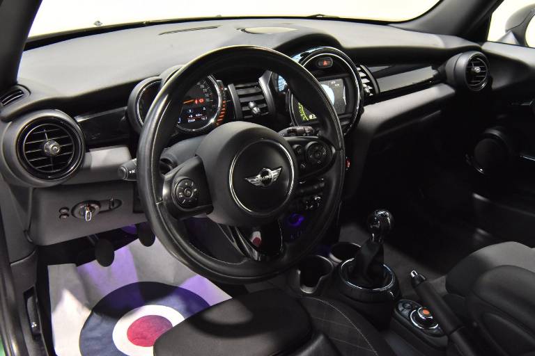 MINI Cooper D 3