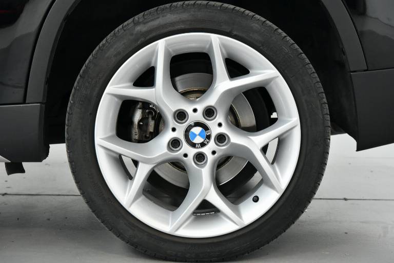 BMW X1 27