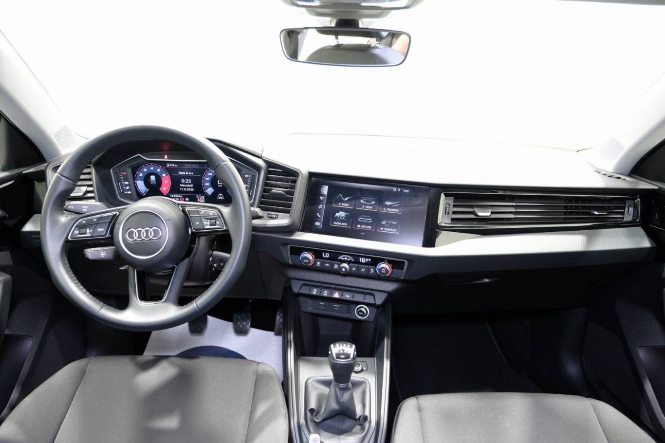 AUDI A1 10