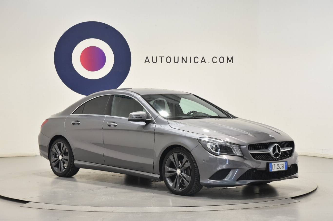 MERCEDES-BENZ CLA 200 9