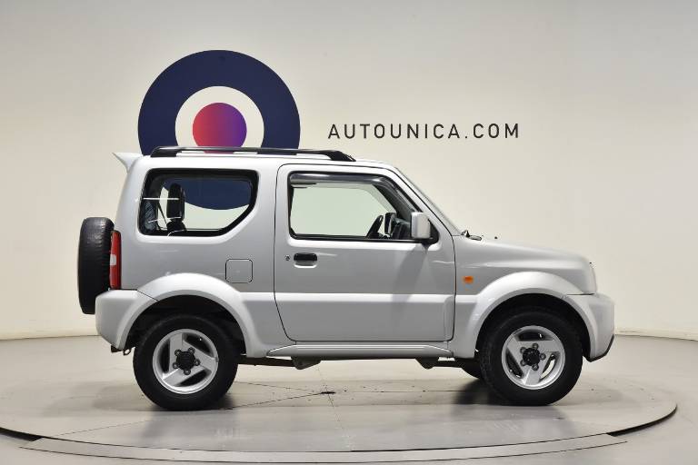 SUZUKI Jimny 21