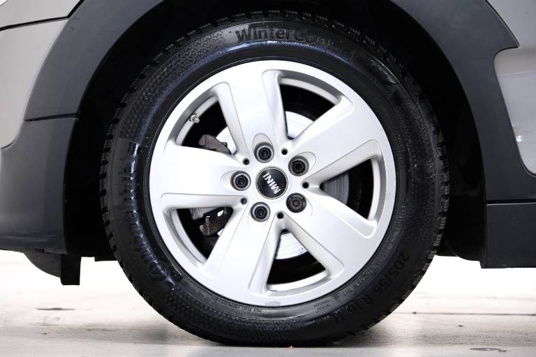 MINI Cooper Clubman 13
