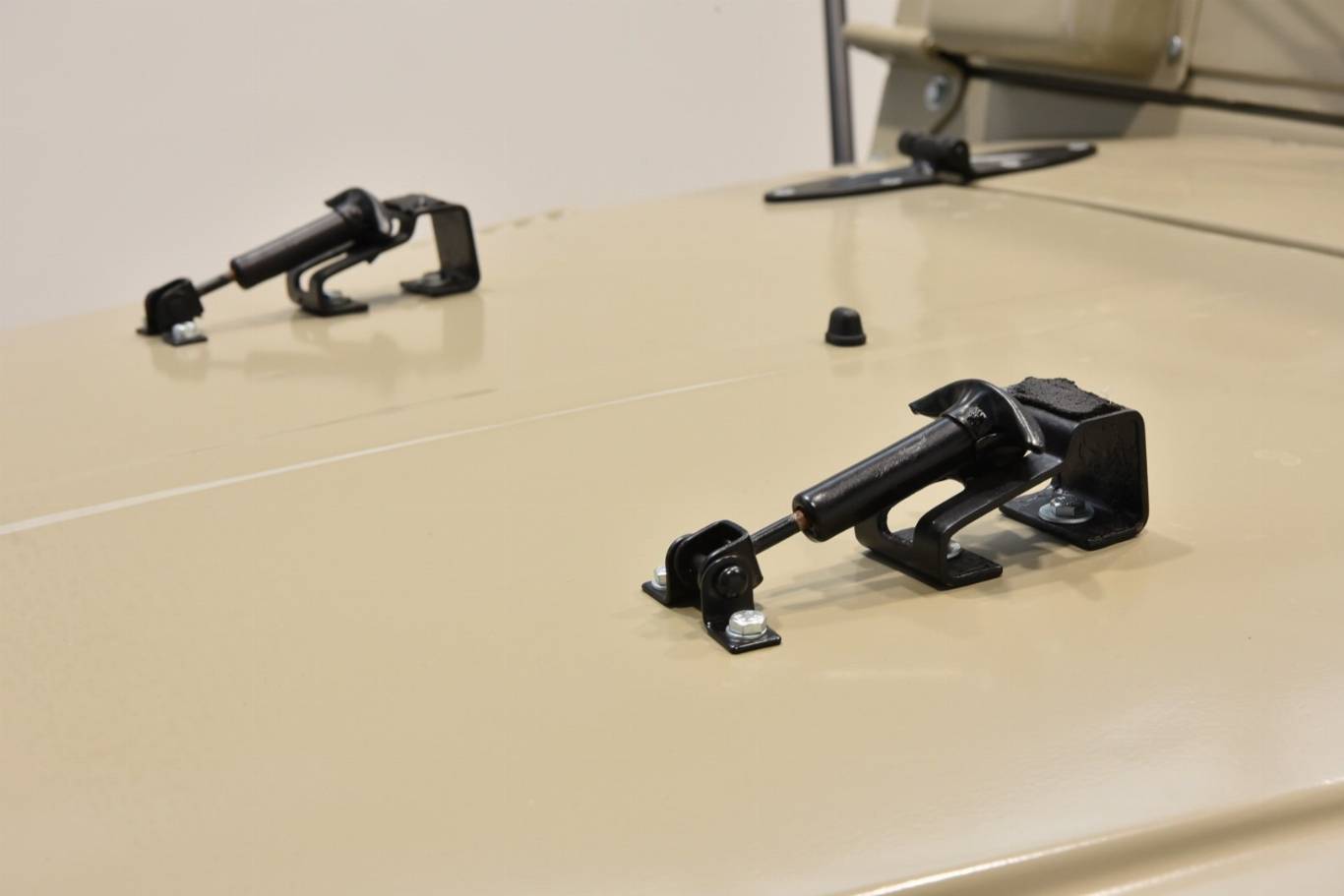 TOYOTA Land Cruiser 56