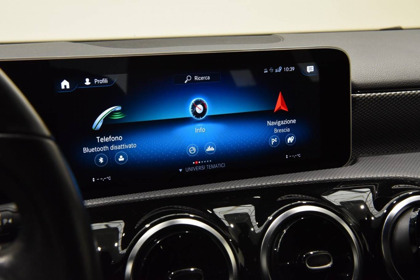 MERCEDES-BENZ A 180 24