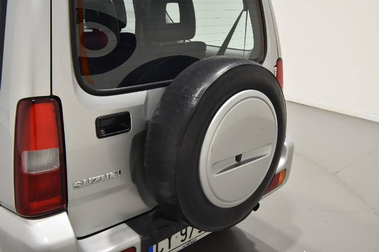 SUZUKI Jimny 37