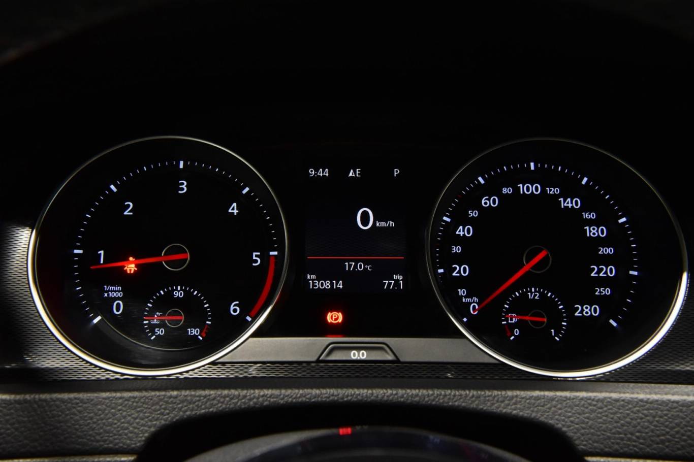 VOLKSWAGEN Golf GTD 24