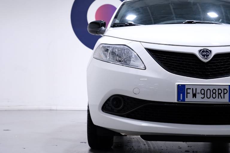 LANCIA Ypsilon 43