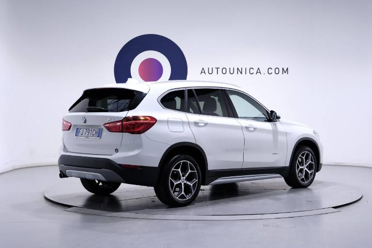 BMW X1 15