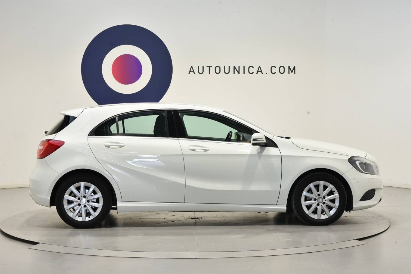 MERCEDES-BENZ A 180 31