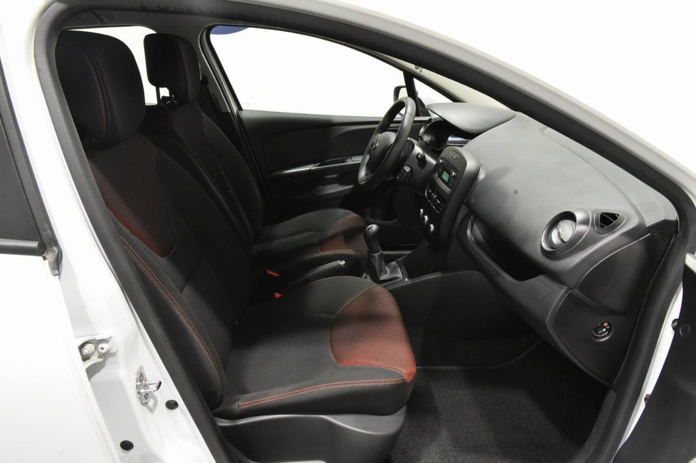 RENAULT Clio 32