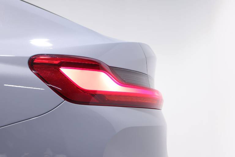 BMW X4 50