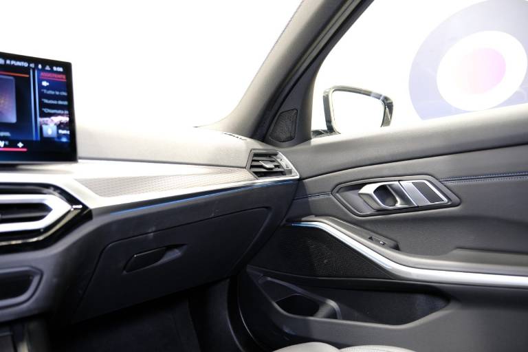 BMW 320 39