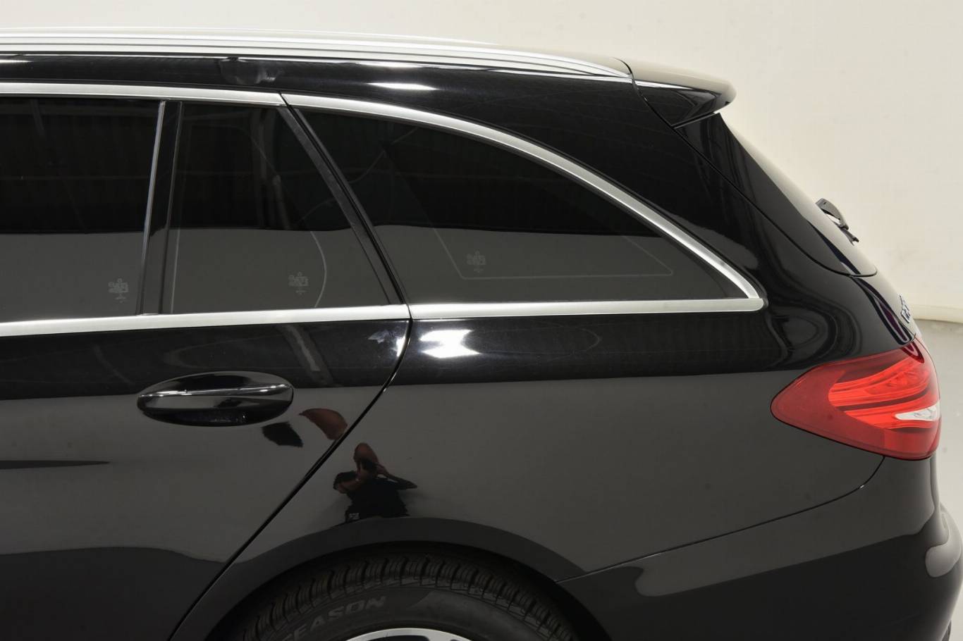 MERCEDES-BENZ C 200 44