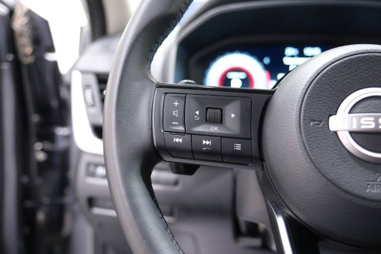 NISSAN Qashqai 21